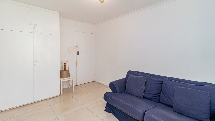 5 Bedroom Property for Sale in Sunnydale Western Cape